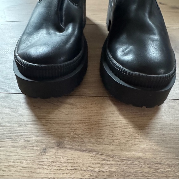 BCBGENERATION Womens Black 1 Platform Marie Round Toe Block Heel Chelsea 8 - Picture 3 of 6